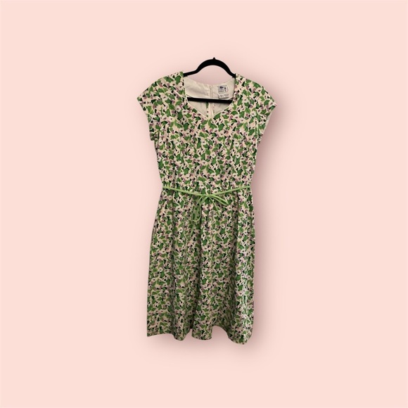 Vintage Dresses & Skirts - Vested Gentress Abstract Floral